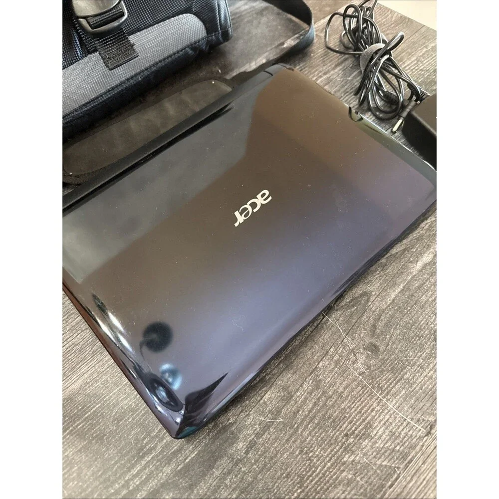 Acer Aspire One Mini Laptop With Case